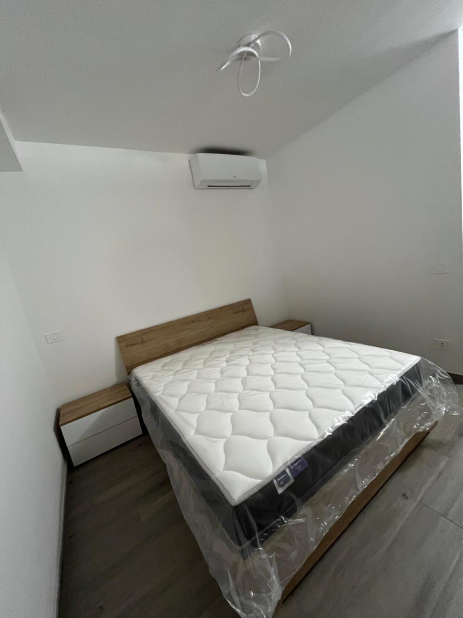 Alessandrino Apartment Рим Экстерьер фото
