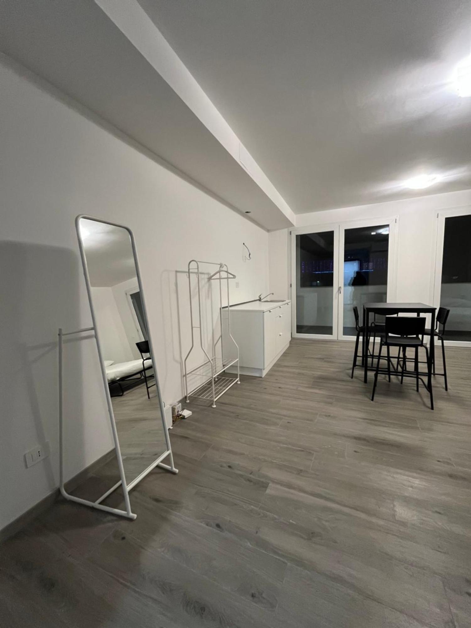 Alessandrino Apartment Рим Экстерьер фото