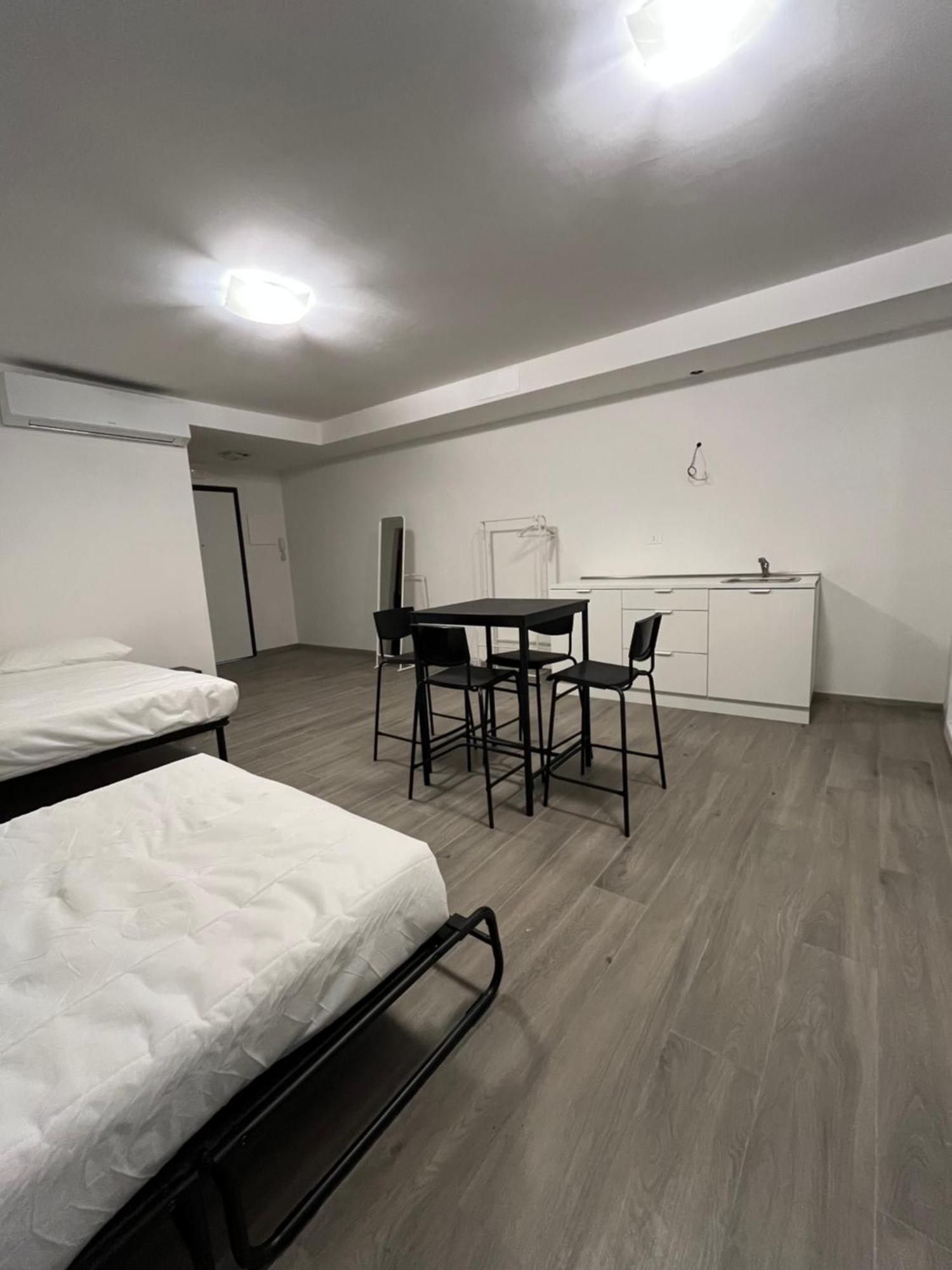 Alessandrino Apartment Рим Экстерьер фото